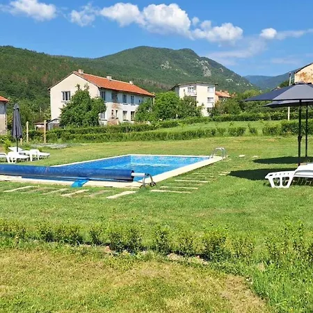 Hotel apartamentowy Divina *